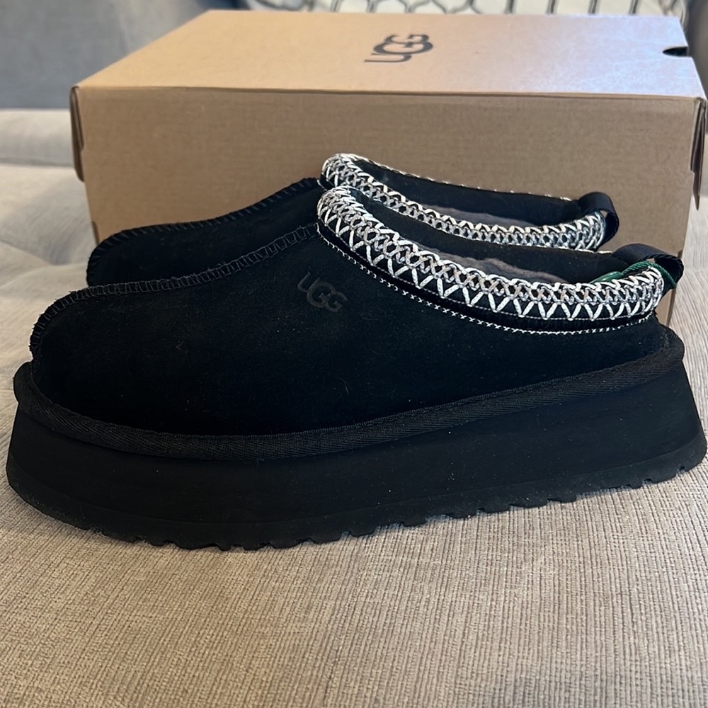 Ugg tazz platform slippers